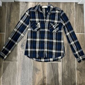 Blue and white plaid button up flannel shirt